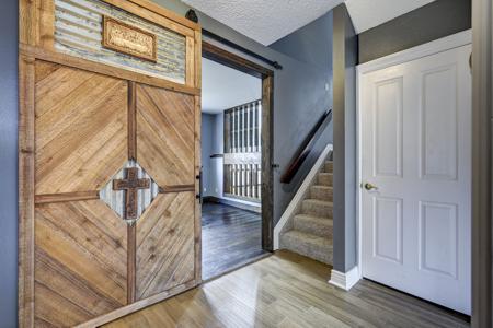 5926 Del Paz Dr, Colorado Springs, CO 80918